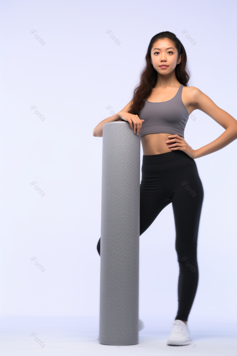健身女性做瑜伽女人站在瑜伽垫边上人物图像摄影,高清,摄影图,摄影图片,图片大全,摄影图免费下载